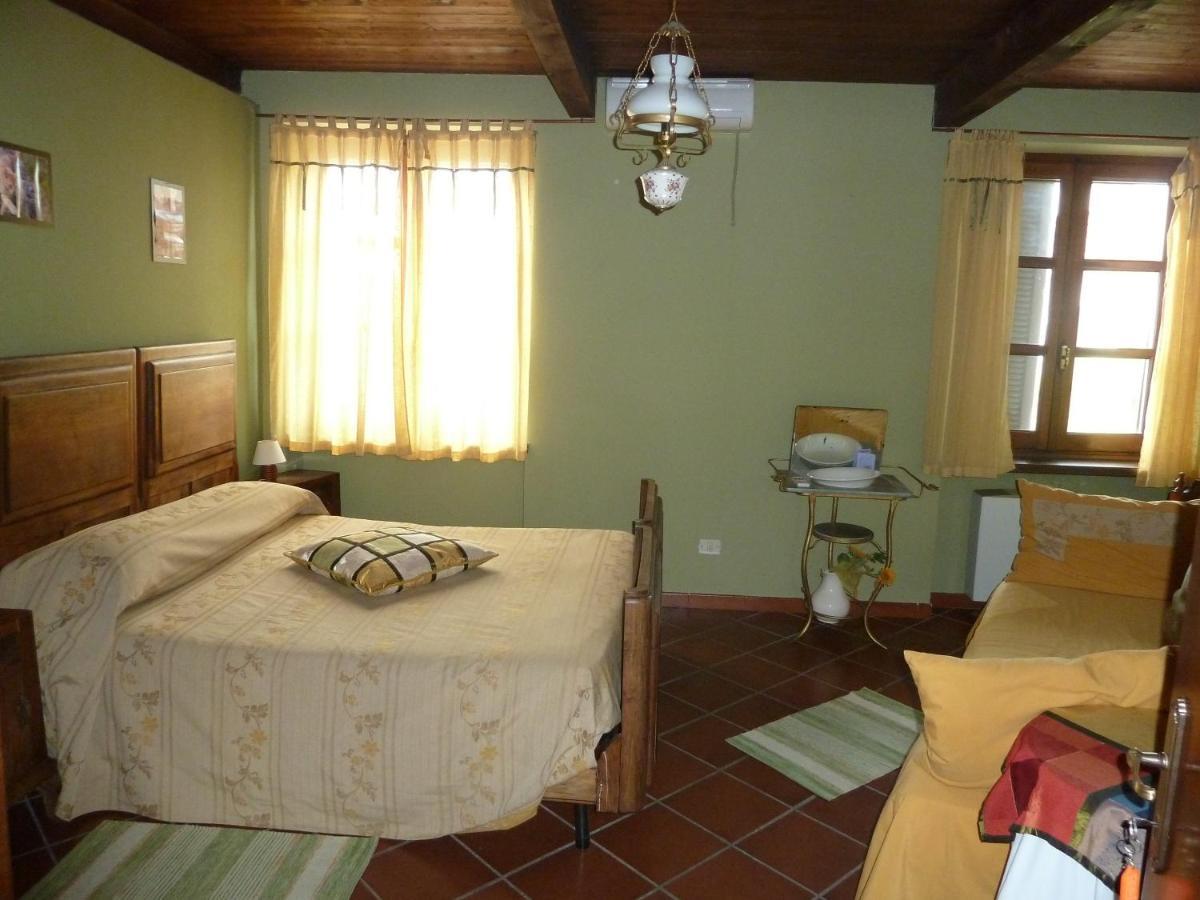 Agriturismo San Martino Castiglione Tinella Bilik gambar